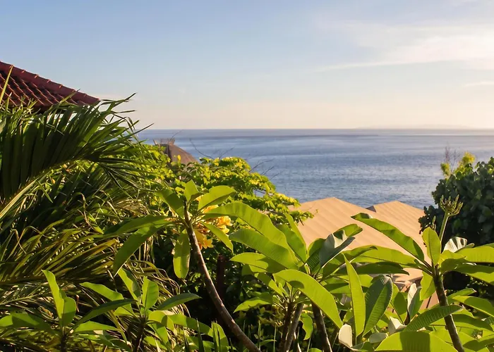 Private Pool - Sound Of Waves - Nusa Ceningan
