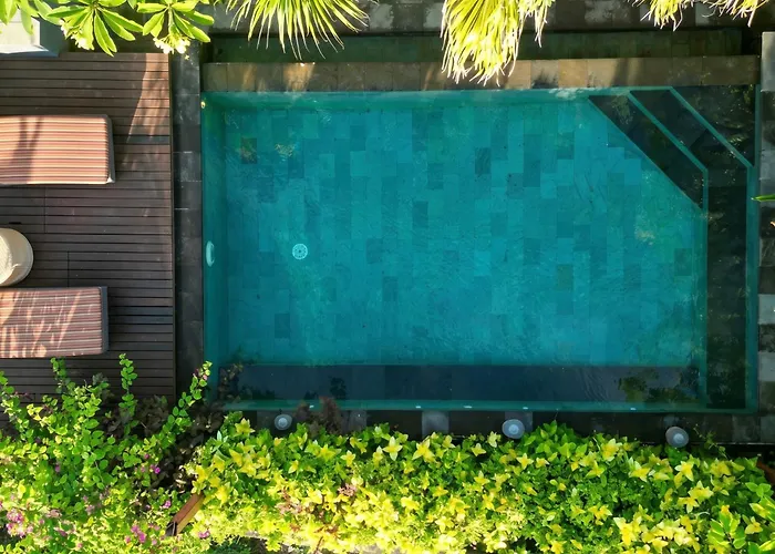 Private Pool - Sound Of Waves - Nusa Ceningan